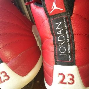 Jordan 12 gym red